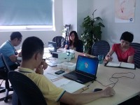 2012年9月6日環(huán)氧事業(yè)部部長楊蕾在上?；坌逻M行產(chǎn)品知識培訓